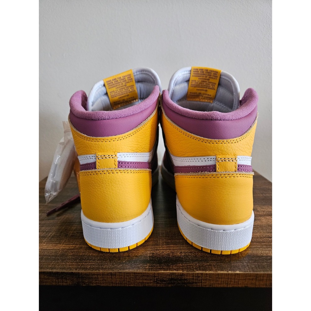 Nike Air Jordan 1 Retro High OG Brotherhood 575441-706 GS Size 7/ Womens 8.5 - Picture 3 of 11